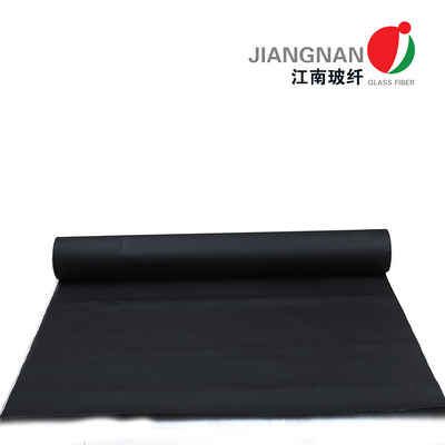 υλικά 0.8mm θερμικής μόνωσης πλάτους 1000mm μαύρο ντυμένο PU ύφασμα φίμπεργκλας